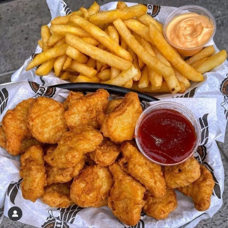 8 Pcs Chicken And 4 Fries